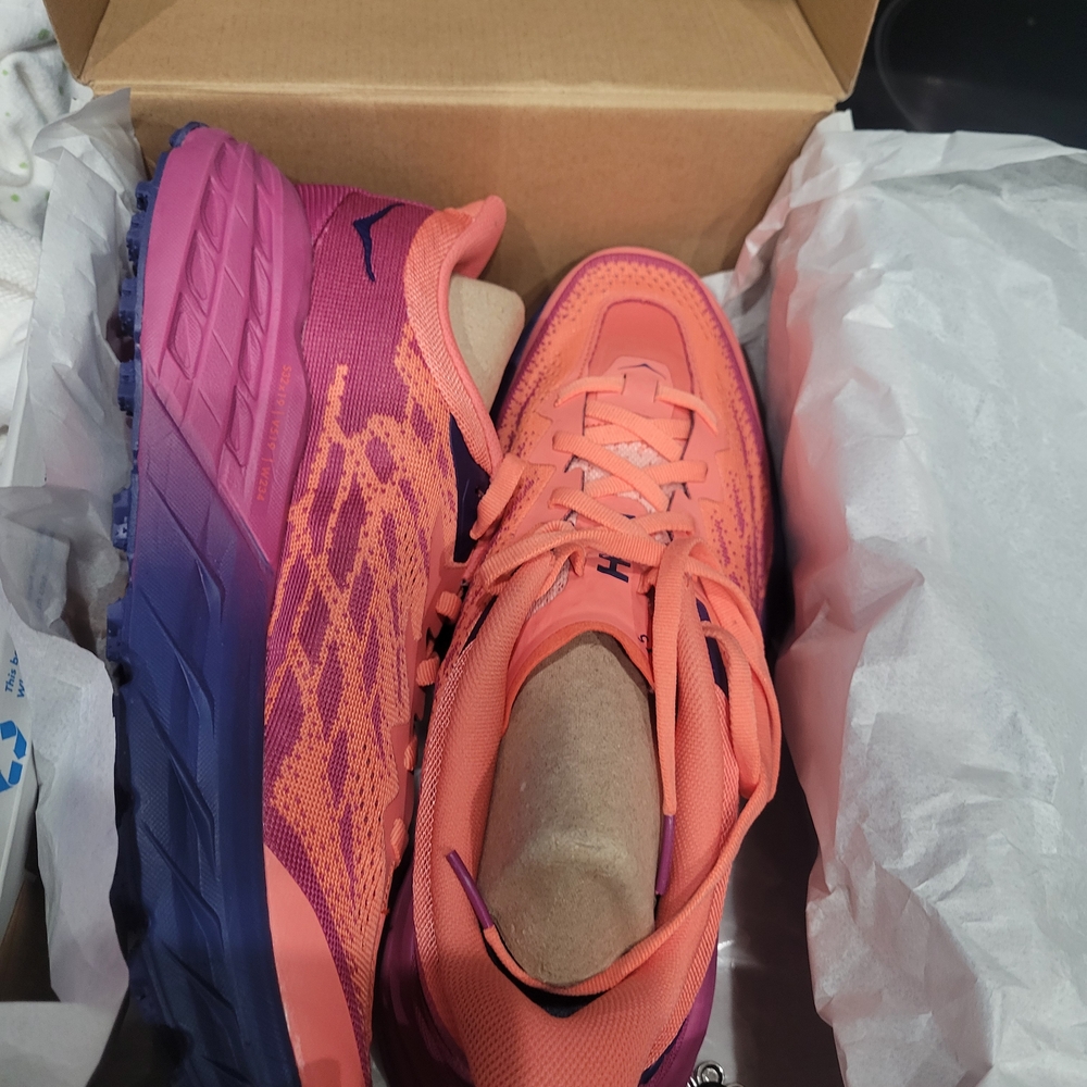Hoka Women's Speedgoat 5